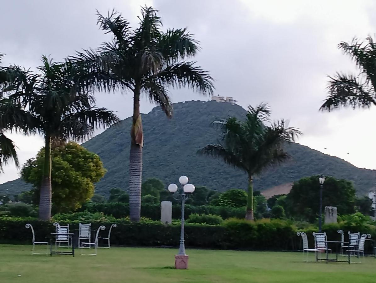 Resorts Country Side - Refined By Nature 布什格尔 外观 照片