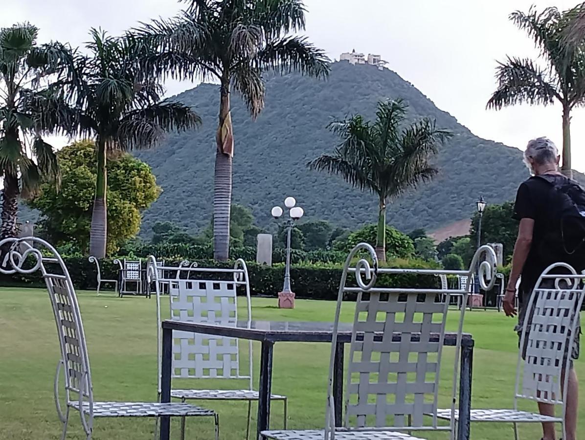 Resorts Country Side - Refined By Nature 布什格尔 外观 照片