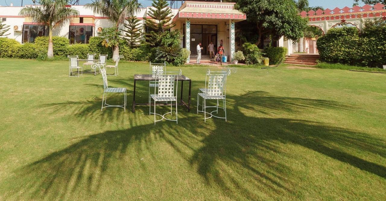 Resorts Country Side - Refined By Nature 布什格尔 外观 照片